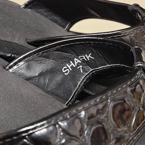 Corkys Shark wedge sandals size 7 - Picture 8 of 10